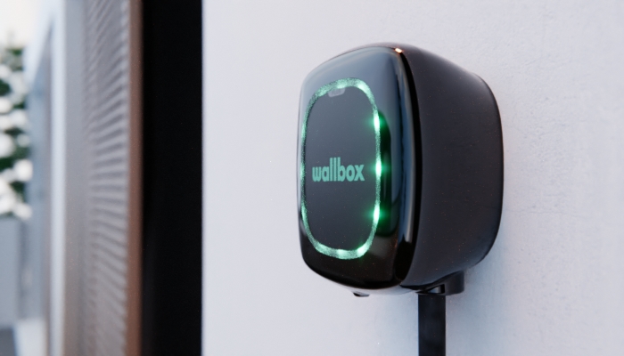 wallbox pulser plus electric car charger
